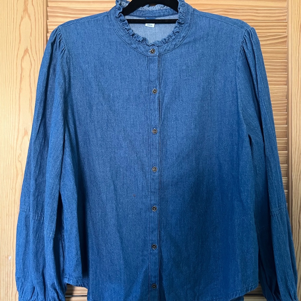 Denim blouse